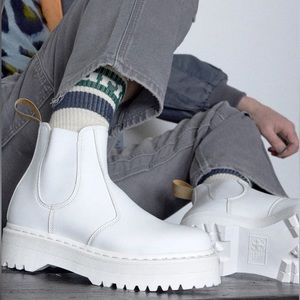 BNWT all white DMs. Size 10